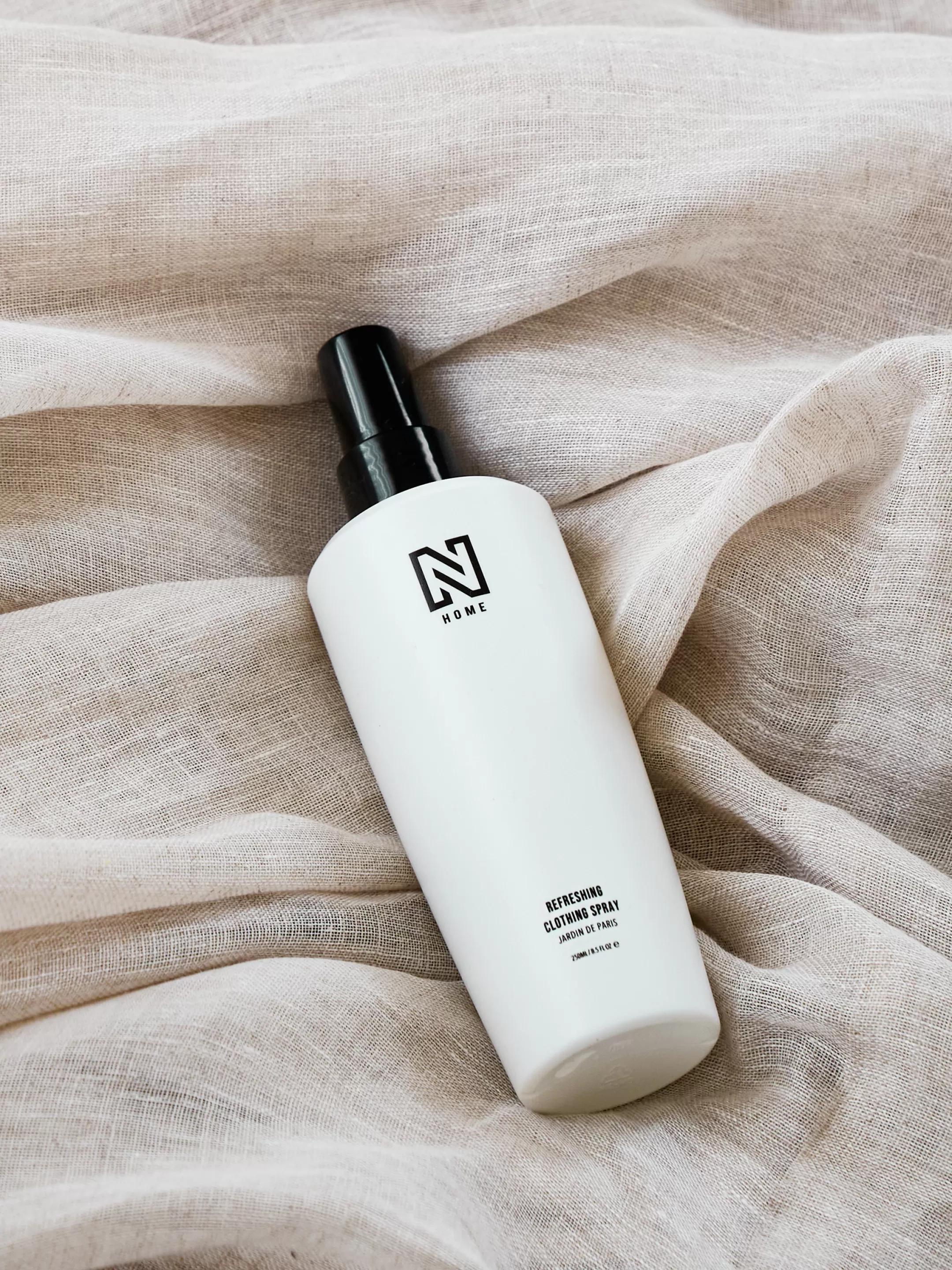 Flash Sale JARDIN DE PARIS REFRESHING CLOTHING SPRAY Kleding | Jardin De Paris